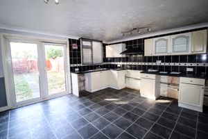 Kitchen- click for photo gallery